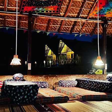 Banana Tree Home Stay Хампи Екстериор снимка