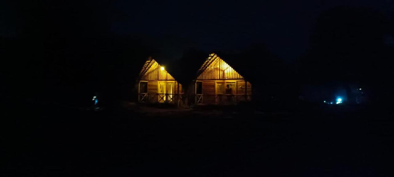 Banana Tree Home Stay Хампи Екстериор снимка