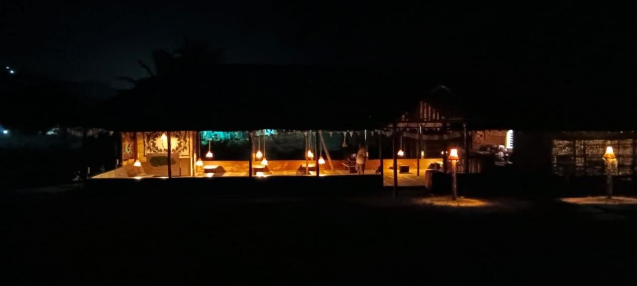 Banana Tree Home Stay Хампи Екстериор снимка