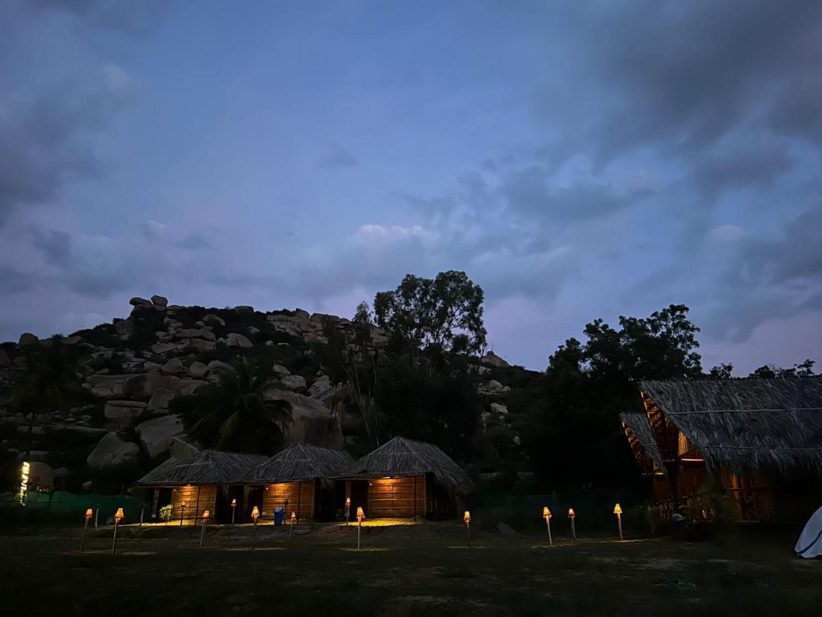 Banana Tree Home Stay Хампи Екстериор снимка