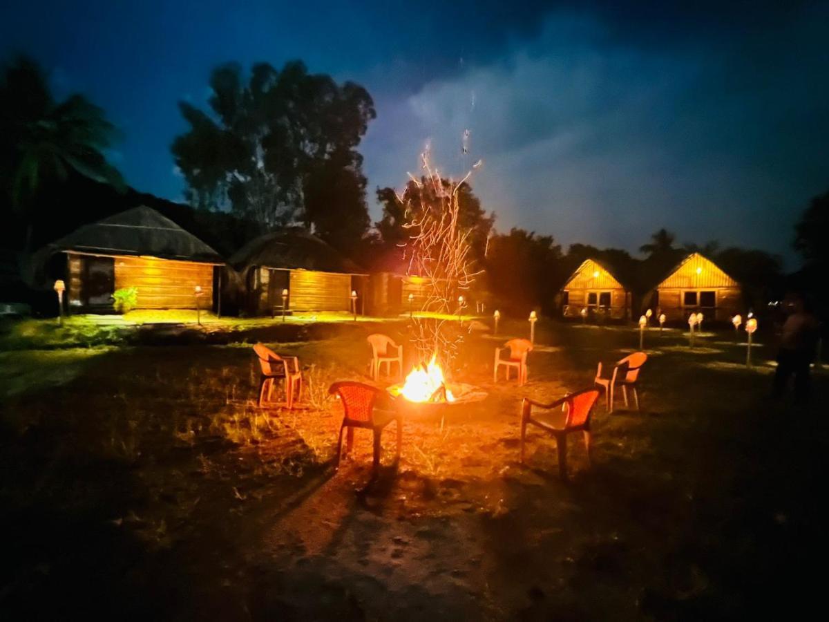 Banana Tree Home Stay Хампи Екстериор снимка