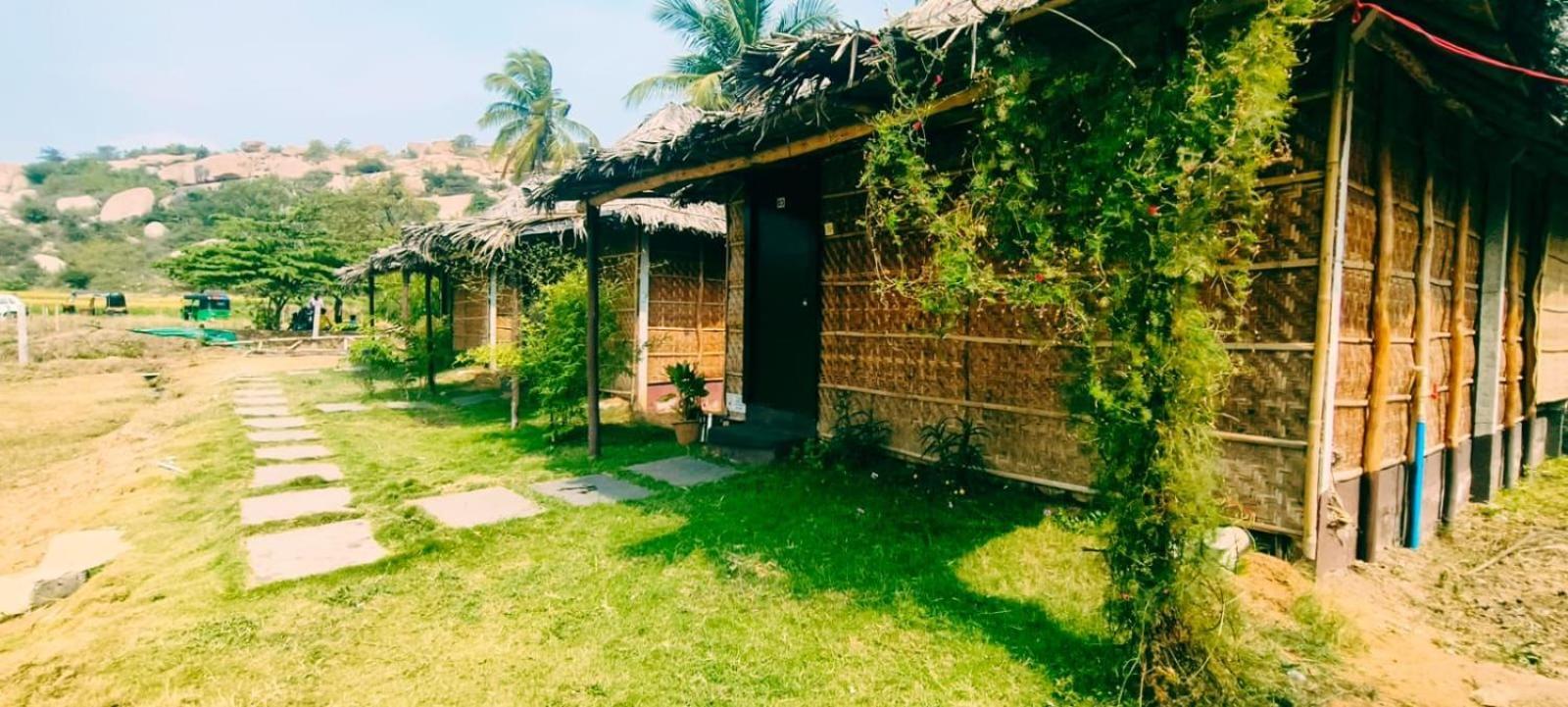 Banana Tree Home Stay Хампи Екстериор снимка