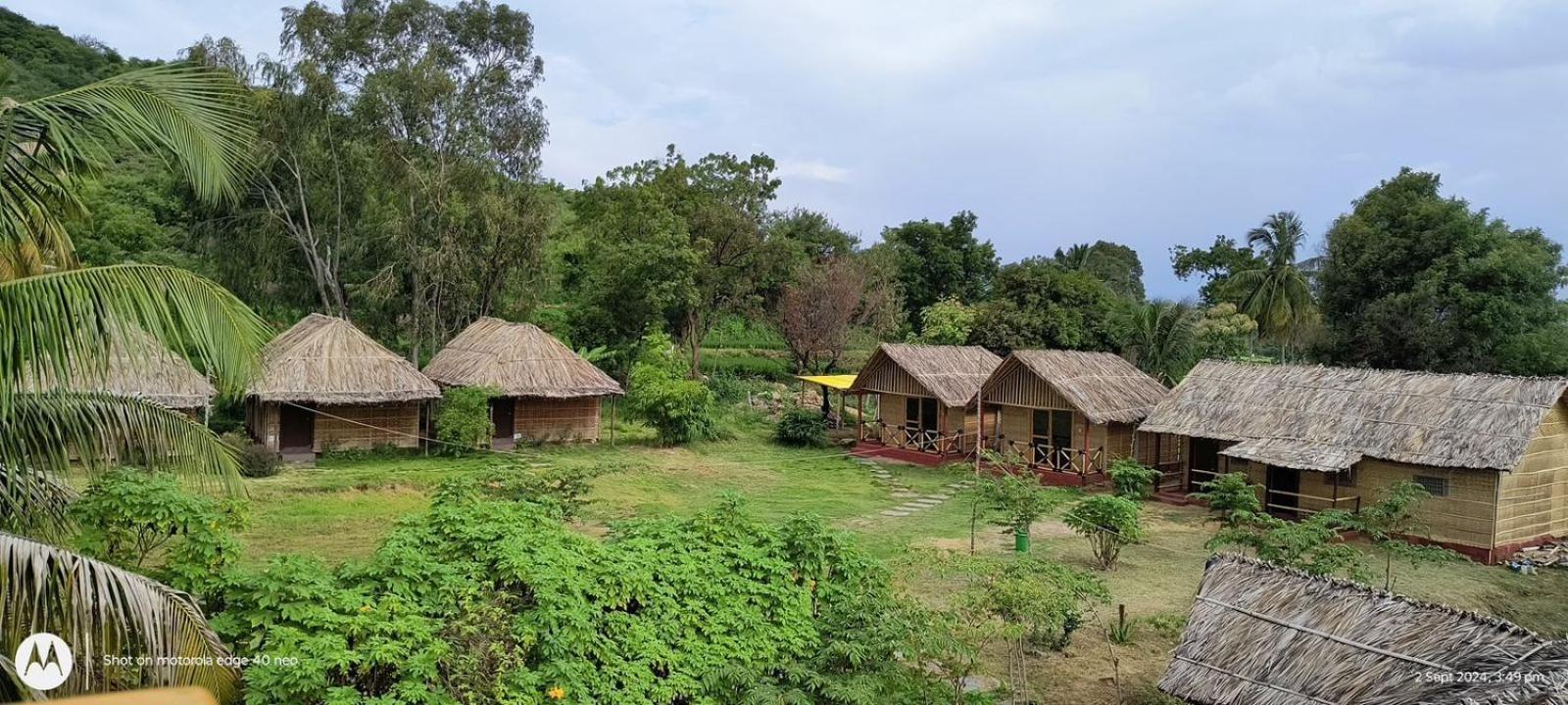 Banana Tree Home Stay Хампи Екстериор снимка