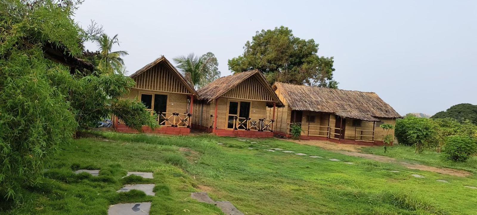 Banana Tree Home Stay Хампи Екстериор снимка