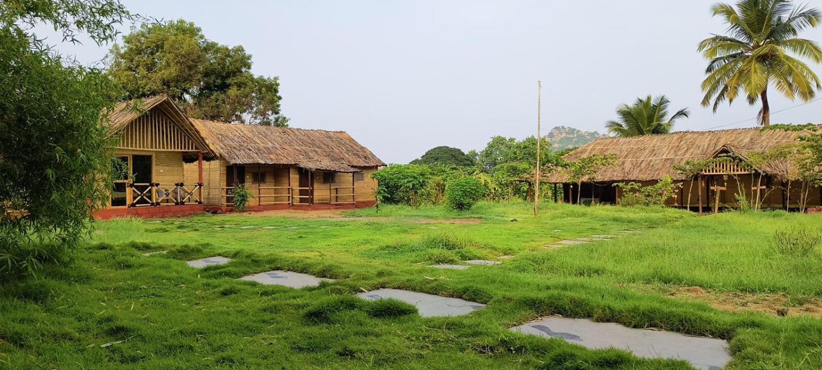 Banana Tree Home Stay Хампи Екстериор снимка
