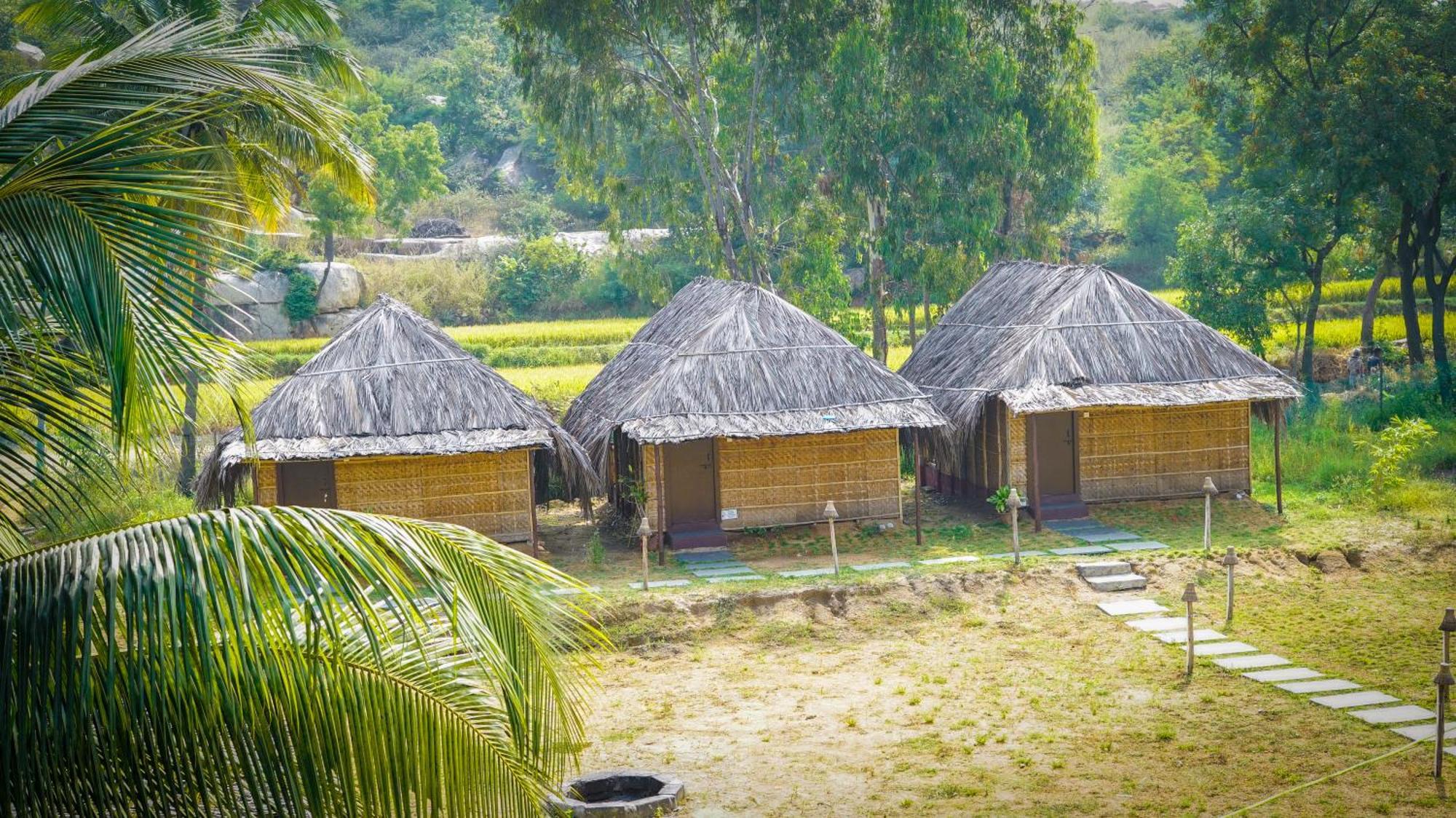 Banana Tree Home Stay Хампи Екстериор снимка